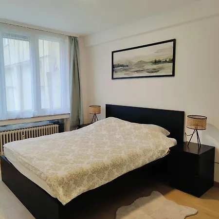 Bright & Cozy In Apartment *
